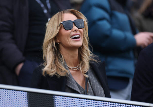 55-летняя телеведущая описала себя в постели и довела коллегу до истерики