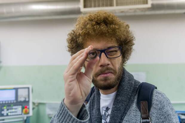 Варламов начал лысеть