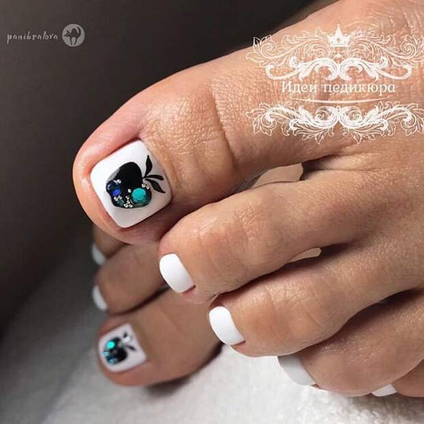 педикюр лета 2019 фото_30