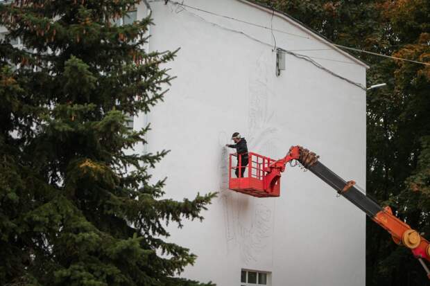 В Новгородской области начался фестиваль уличного искусства «Страницы истории»