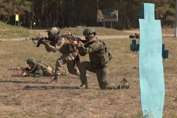 На полигоне Московского военного округа организован цикл подготовки граждан, прибывших на военную службу по контракту, к действиям в зоне СВО