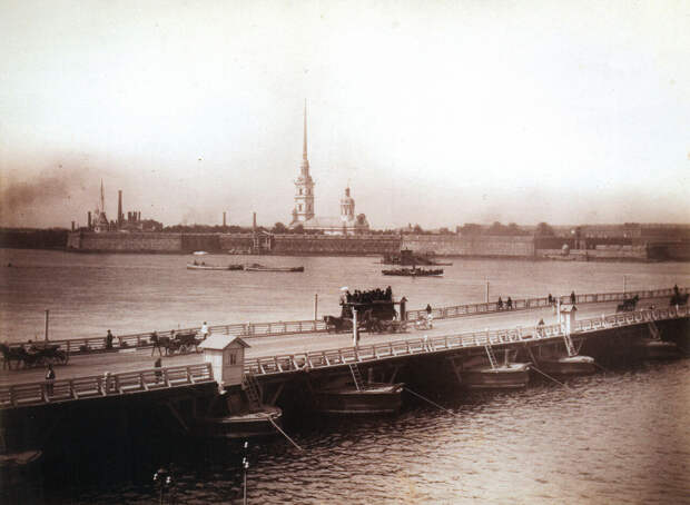 Троицкий мост и панорама Невы..1880-е