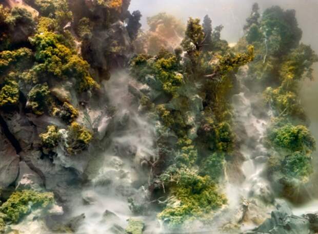 Водопады. Автор: Kim Keever.