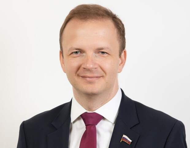 Алексей Говырин поздравил владимирцев с Новым годом и Рождеством