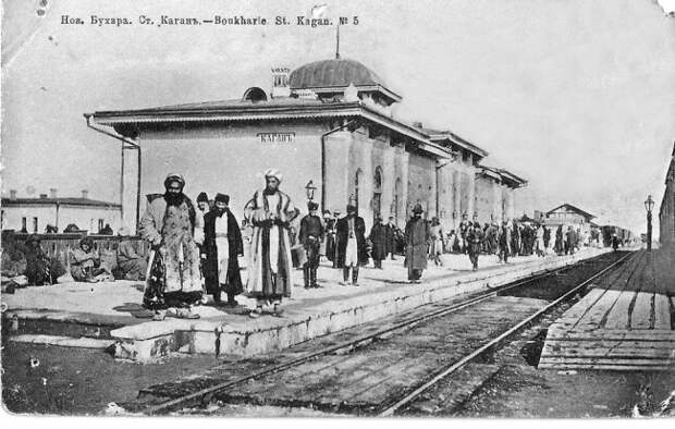 На одной из станций Среднеазиатской железной дороги, начало ХХ века. Построено ворвавшимися в Среднюю Азию русскими варварами