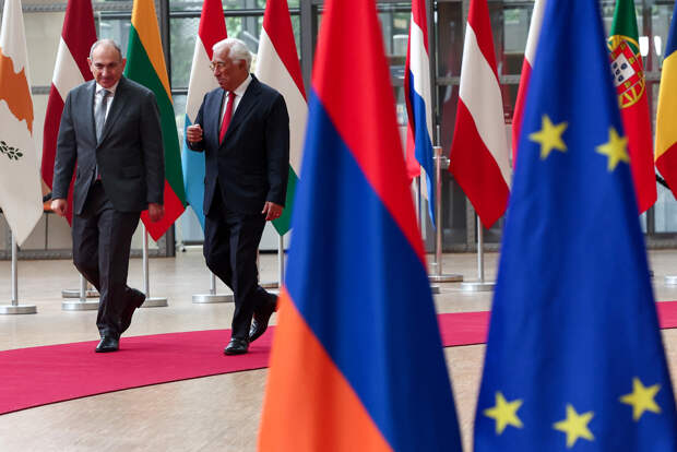 В МИД РФ заявили о повышенном внимании к отношениям Армении и Запада