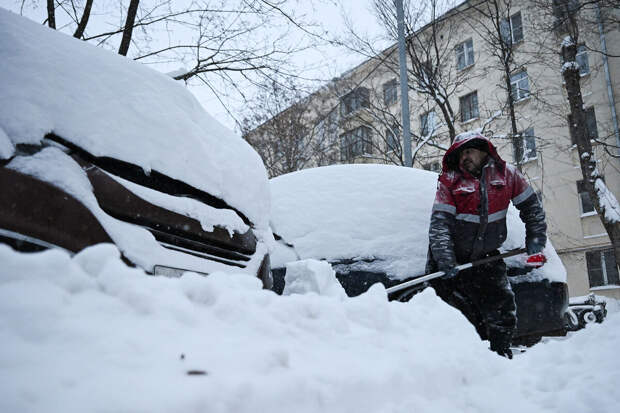 Гидрометцентр: сильный снегопад начнется в Москве и области вечером 26 января