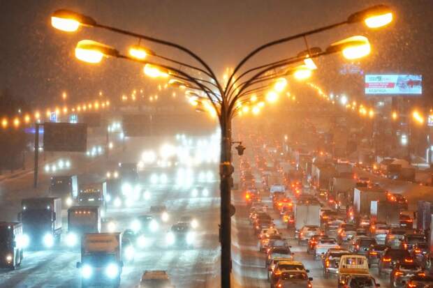 Пробки в Москве достигли 9 баллов второй раз за день