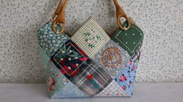 Листайте вправо