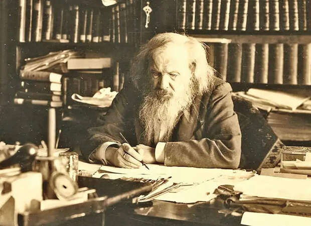 Куда пропала Нобелевская премия Дмитрия Менделеева