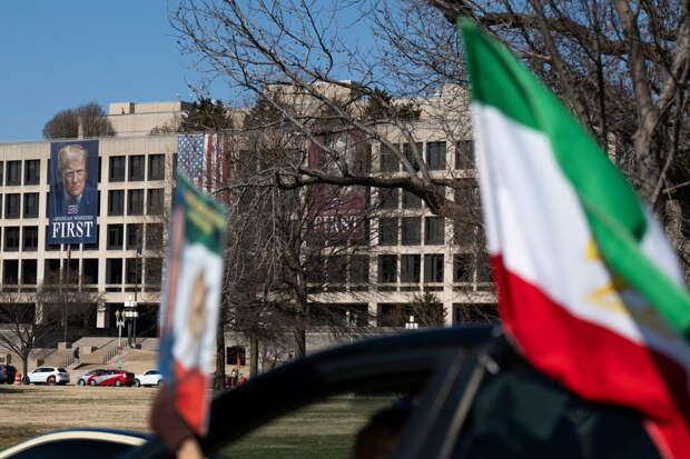 Ирану предсказали судьбу Северной Кореи