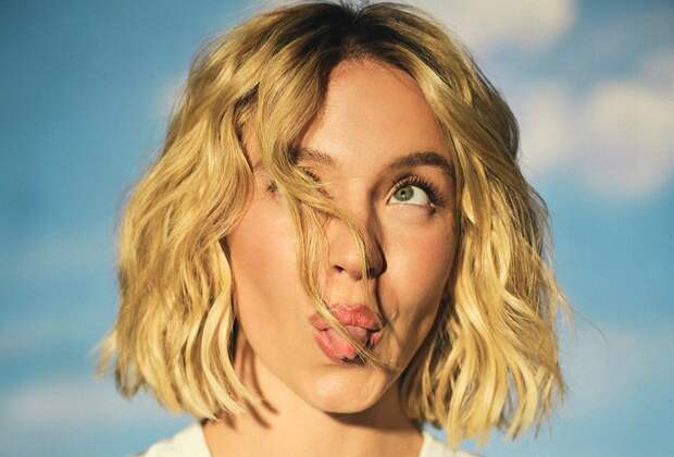 Актриса Сидни Суини снялась в шортах обвиненного в расизме бренда