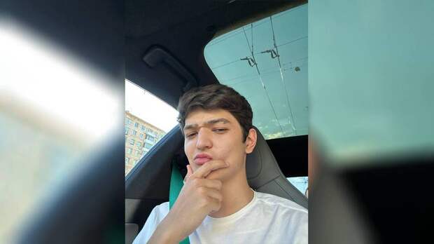 «Я стала женой!»: 22-летний Akmal’ женился на блогерше втайне от всех