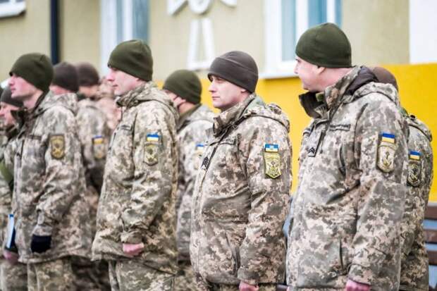 Сдавшие оружие военнослужащие ВСУ: В Одесском гарнизоне настроение одно - поскорее бы военная операция завершилась