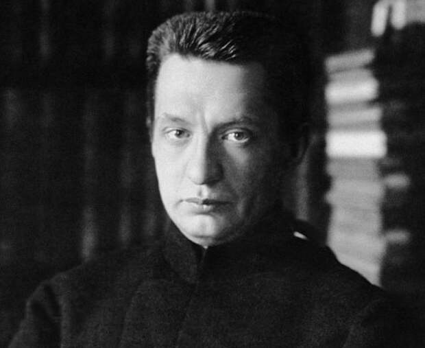 Александр Керенский: путь от кумира революции до отвергнутого всеми