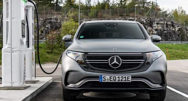 Mercedes-Benz готова стать исключительно электрической торговой маркой