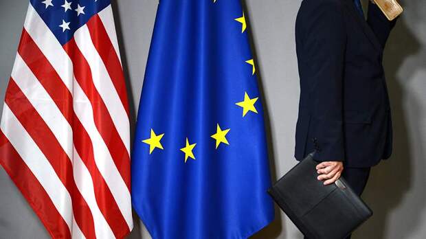 Додон назвал основной проблемой Евросоюза нахождение под влиянием США