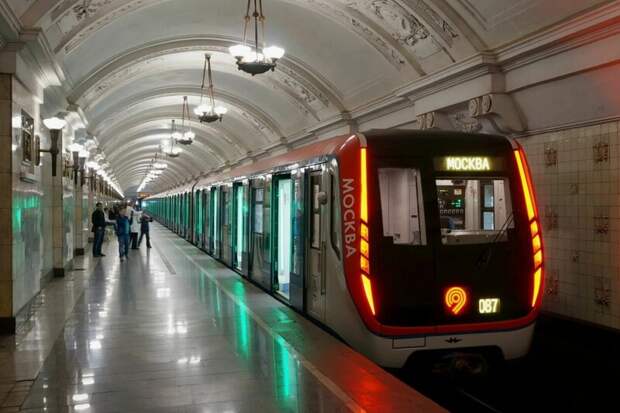 Готовность станции "Коммунарка" Троицкой линии метро превышает 50%