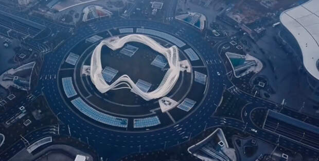 Как выглядит с дронов изолированный Ухань