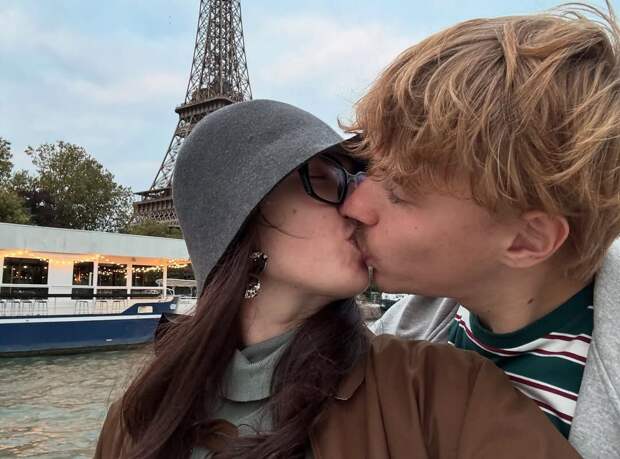 Блогер Лиза Барашик сообщила о расставании с бойфрендом Теслондом