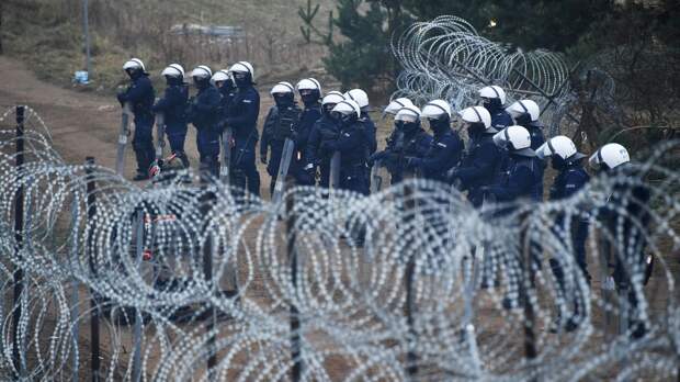 "Надо забор выше строить": латыши придумали, как защититься от "Орешника"