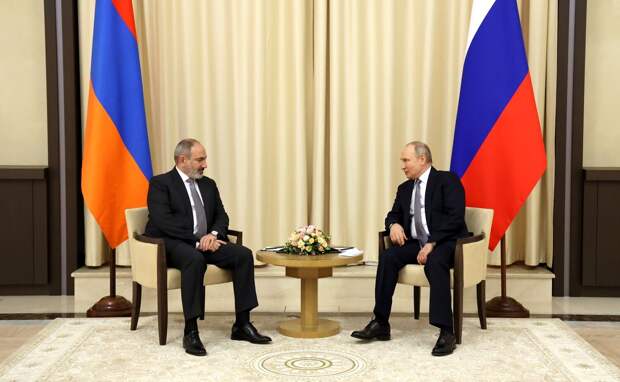 Путин и Пашинян