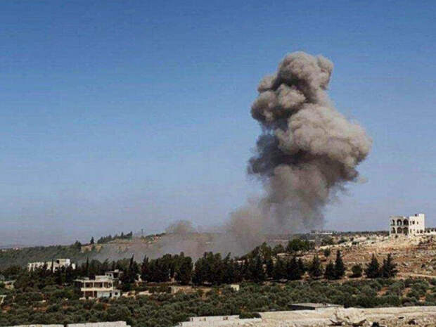 Российская авиация уничтожила базы боевиков в Сирии