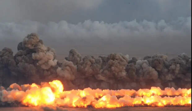 L’AntiDiplomatico: Иран поразил Запад атакой на Израиль новой ракетой "Насралла"