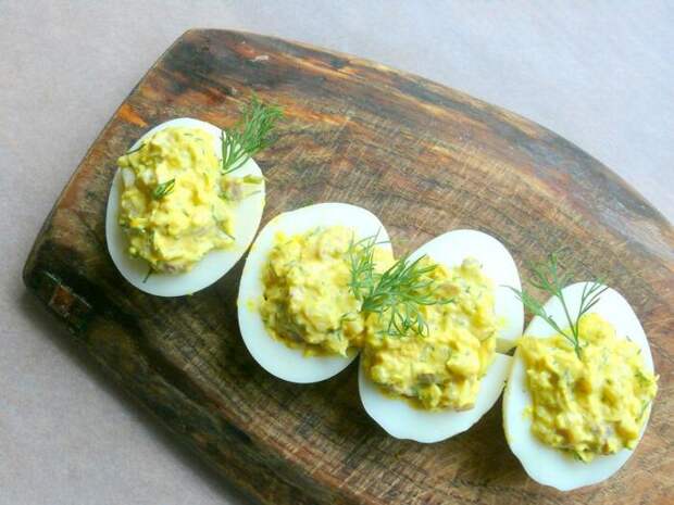 Яйца, фаршированные рисом. \ Фото: google.com.ua.