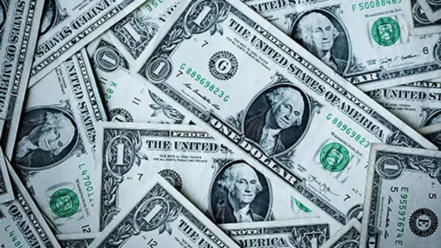 Под грузом долларов. Чем грозит мировой экономике американский печатный станок