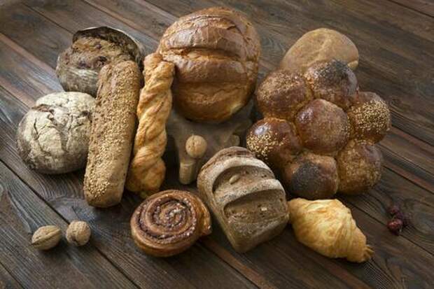 Белый, ржаной или цельнозерновой: какой хлеб считается самым вредным
