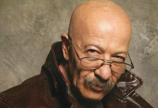 Александру Розенбауму исполнилось 69