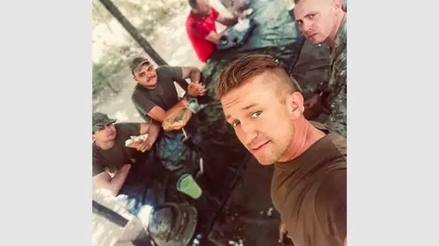 «Не просто подсевший на боевые действия»: что известно о сдавшихся в плен британских наёмниках