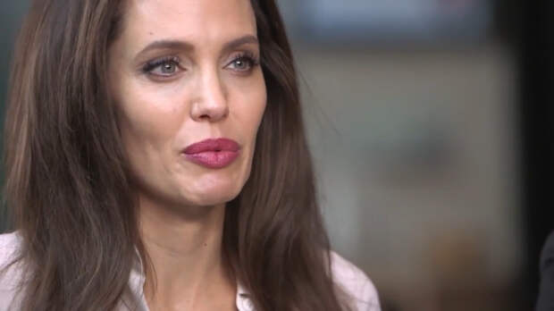 Установлена личность задержанного ТЦК водителя Анджелины Джоли