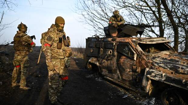 ВС России уничтожили четыре блиндажа ВСУ в районе Константиновки в ДНР