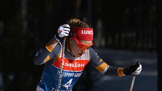 Пантрина пообещала угостить всех крабом после победы на чемпионате России по лыжным гонкам