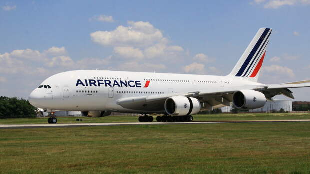 Air France возобновила полеты из Парижа в Москву 