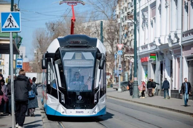 Ликсутов: более 150 тыс. поездок совершено на маршруте Т2