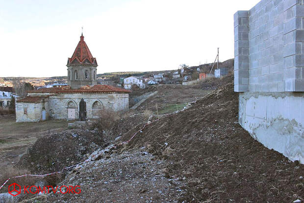 Стройка у феодосийской армянской церкви святого Георгия приостановлена