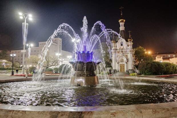 В Екатеринбурге начался сезон фонтанов