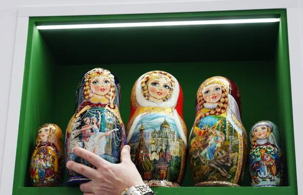 Названы любимые сувениры китайских туристов в столице России