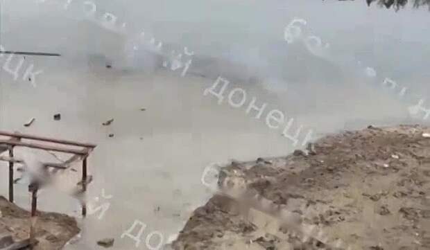 Video: com.bongasoft.addremovewatermark_IMG_9387.MP4