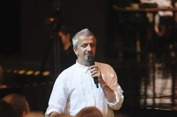 Константин Богомолов