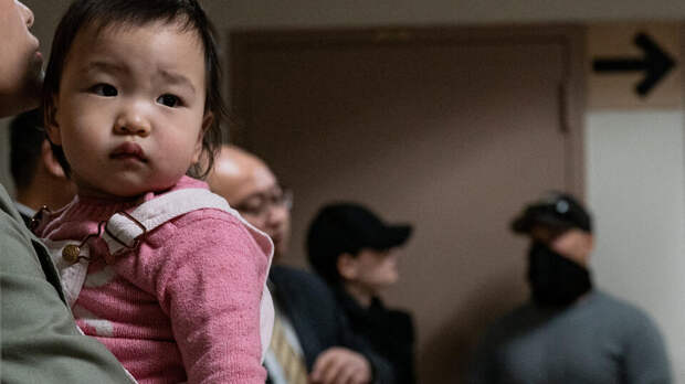 WP: США впервые за полвека покинуло больше иммигрантов, чем их прибыло