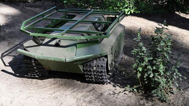 Они уже не только в воздухе. На Украине вовсю воюют наземные дроны