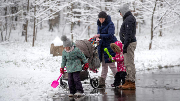 Рабочую неделю для многодетных родителей предложили сократить до 30 часов