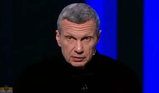 Честно говоря, не перестаю удивляться нашим чиновникам от образования. Министерство просвещения вот уже 10 лет не может написать учебник по истории.