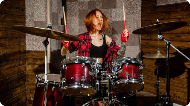 Почувствуй ритм: бесплатный пробный урок игры на барабанах с 4 января