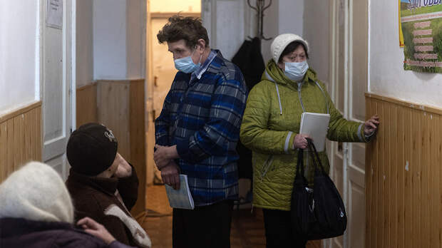 ВОЗ и Красный Крест перестали поставлять в ЛНР и ДНР жизненно важные лекарства