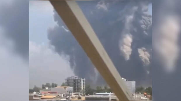 Появилось видео момента удара США по складу боеприпасов в Иране